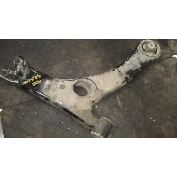 Recambio de brazo suspension inferior delantero derecho para toyota corolla verso (r1) 2,2 d-4d sport referencia OEM IAM   