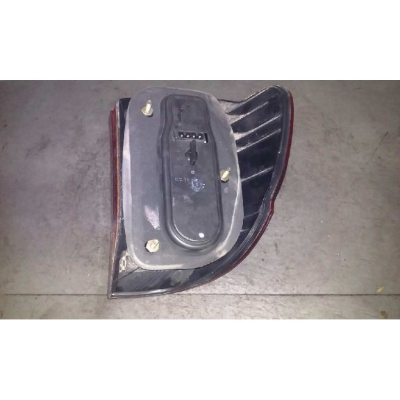 Recambio de piloto trasero derecho para bmw serie 5 touring (e39) 528i referencia OEM IAM   