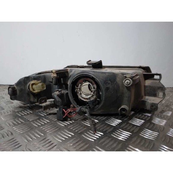 Recambio de faro izquierdo para mitsubishi carisma berlina 5 (da0) 1.9 di-d cat referencia OEM IAM   