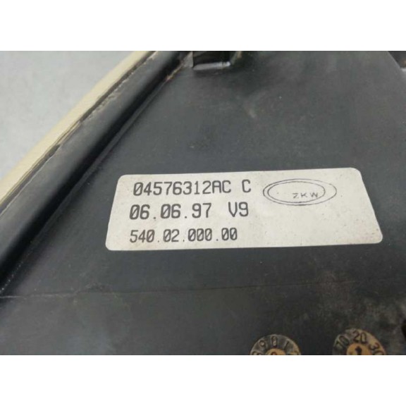 Recambio de faro derecho para chrysler voyager (gs) 2.5 td referencia OEM IAM 04576312AC  