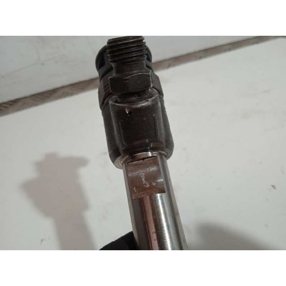 Recambio de inyector para kia carens ( ) 1.7 crdi cat referencia OEM IAM 338002A610 0445110589 