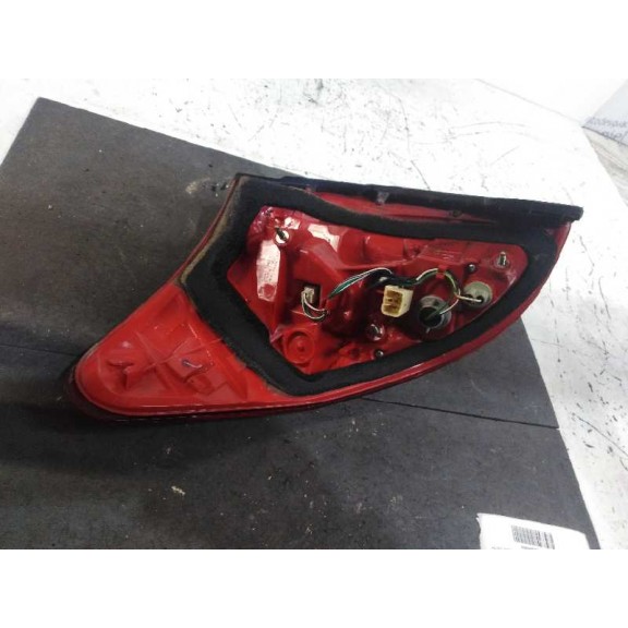 Recambio de piloto trasero derecho para toyota rav 4 (a3) 2.2 d-cat referencia OEM IAM   