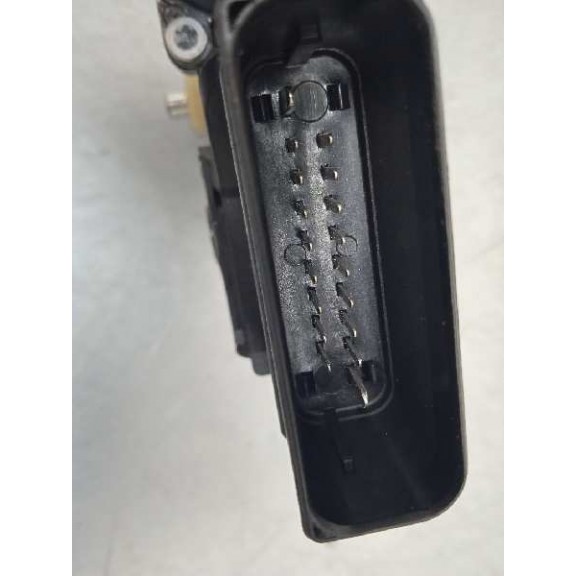 Recambio de motor elevalunas trasero derecho para volkswagen golf vi (5k1) rabbit bluemotion referencia OEM IAM 5K0959704D  