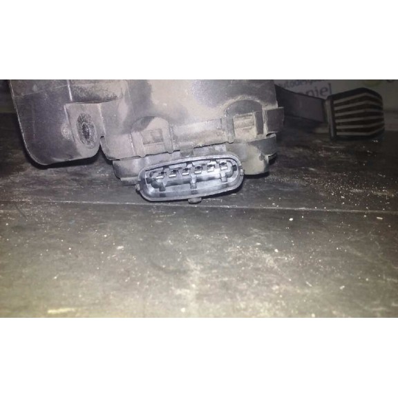 Recambio de potenciometro pedal para kia cerato 2.0 ex crdi familiar (5-ptas.) referencia OEM IAM 327002F200  
