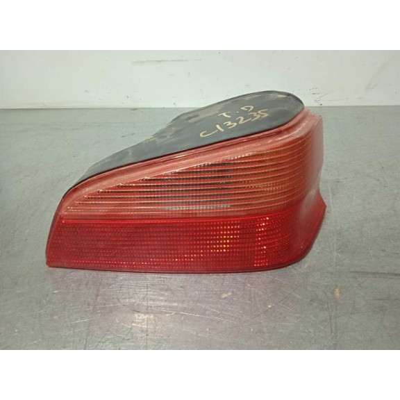 Recambio de piloto trasero derecho para peugeot 106 (s2) long beach referencia OEM IAM SR  