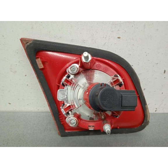 Recambio de piloto trasero derecho interior para volkswagen passat berlina (3c2) advance referencia OEM IAM  3C5945094C RAYADO