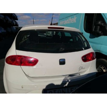Recambio de porton trasero para seat leon (1p1) reference copa referencia OEM IAM 1P9827024 2ºFASE BLANCO