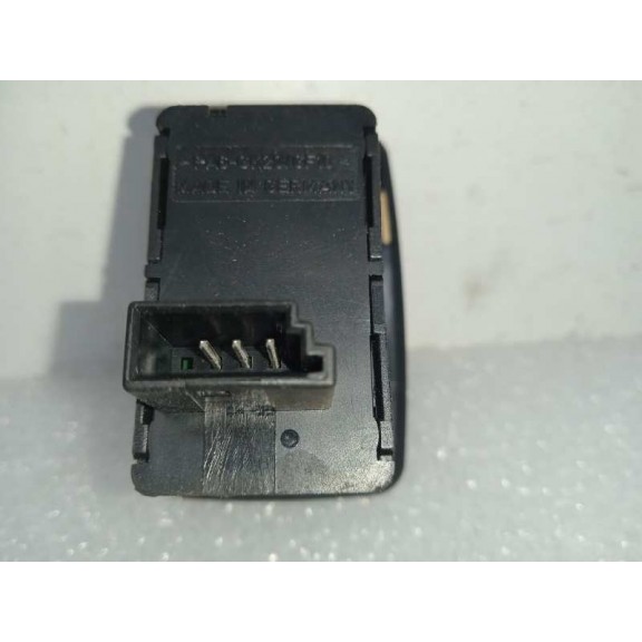 Recambio de mando elevalunas trasero izquierdo para bmw serie 3 berlina (e90) 318d referencia OEM IAM   