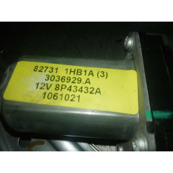 Recambio de elevalunas trasero derecho para nissan note acenta referencia OEM IAM 3036929A 8043432A 2 PIN