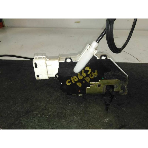 Recambio de cerradura puerta delantera derecha para peugeot 407 st confort referencia OEM IAM 9660698180F  