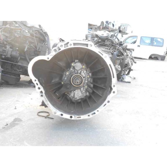 Recambio de caja cambios para nissan pick-up (d22) td doble cabina navara 4x4 referencia OEM IAM 3120Z09076  