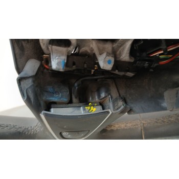 Recambio de volante para renault captur zen referencia OEM IAM 484000110r SIN AIRBAG 