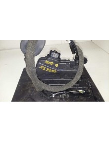 Recambio de cerradura puerta delantera derecha para renault captur luxe referencia OEM IAM 805022764R  3 PINS