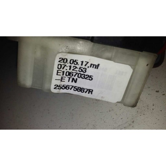 Recambio de mando luces para renault captur luxe referencia OEM IAM E10670325  