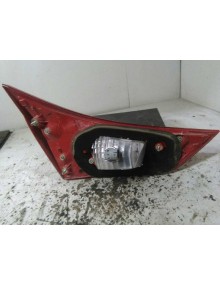 Recambio de piloto trasero derecho interior para toyota auris 1.4 turbodiesel cat referencia OEM IAM    2