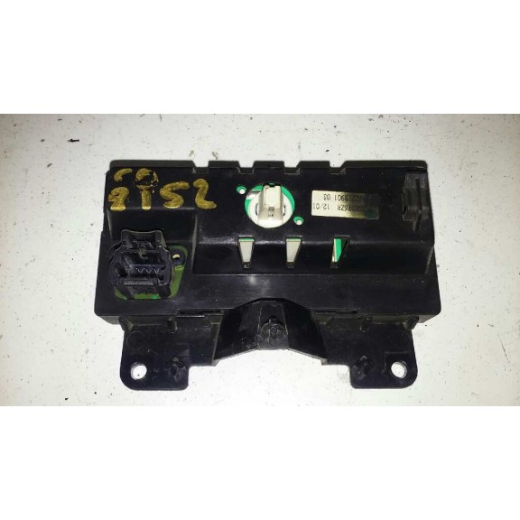 Recambio de display para peugeot 206 berlina xr referencia OEM IAM 96250976ZR  RELOJ