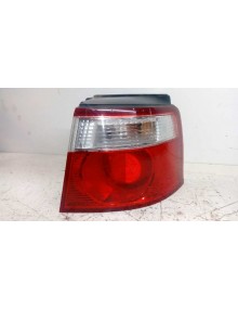 Recambio de piloto trasero derecho para kia carens 1.6 cat referencia OEM IAM   