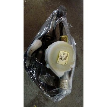 Recambio de pretensor airbag derecho para mazda 2 berlina (dy) 1.4 crtd active referencia OEM IAM   DELANTERO