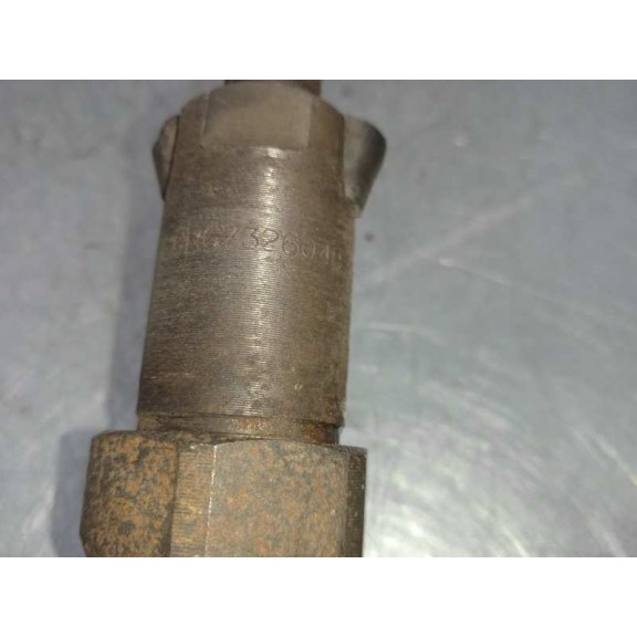 Recambio de inyector para alfa romeo 146 2.0 turbodiesel referencia OEM IAM LCR6732604C  