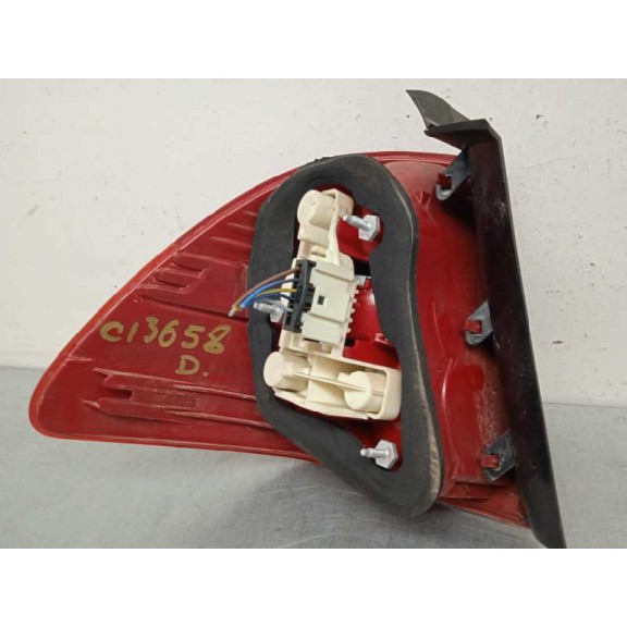 Recambio de piloto trasero derecho para bmw serie 3 touring (e91) 320d referencia OEM IAM 7160062 63217160062 