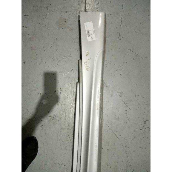 Recambio de faldon lateral para bmw serie 1 berlina (e81/e87) 118d referencia OEM IAM  DERECHO 