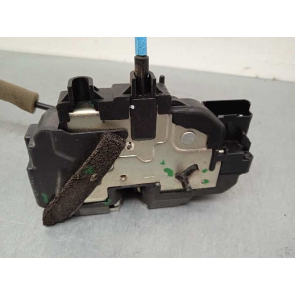 Recambio de cerradura puerta trasera izquierda para nissan note acenta referencia OEM IAM   3 PINS