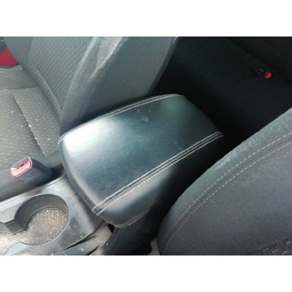 Recambio de apoyabrazos central para hyundai ix35 classic 2wd referencia OEM IAM   