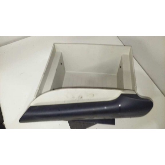 Recambio de guantera para renault captur luxe referencia OEM IAM 13440 VISTEON 