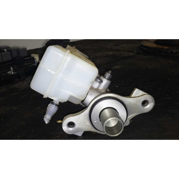 Recambio de bomba freno para renault captur luxe referencia OEM IAM   TRW