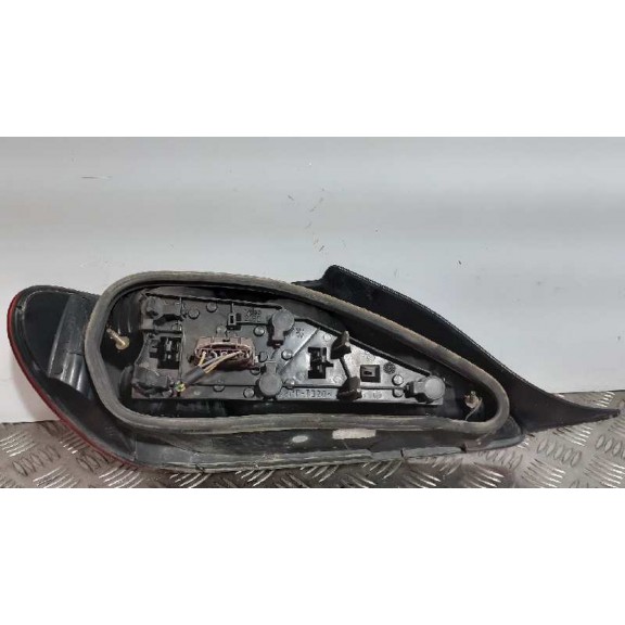 Recambio de piloto trasero derecho para peugeot 406 coupe (s1/s2) 2.2 hdi referencia OEM IAM   