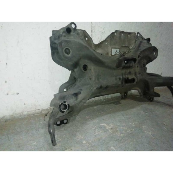 Recambio de puente delantero para lexus ct 200h referencia OEM IAM   