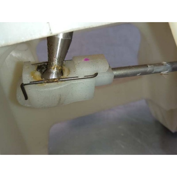 Recambio de palanca cambio para kia carens ( ) concept referencia OEM IAM 43700A4010 CON CABLES 6V