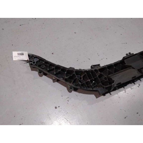 Recambio de travesaño superior para renault scenic ii authentique referencia OEM IAM   