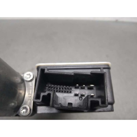 Recambio de motor elevalunas delantero derecho para seat arona fr referencia OEM IAM 2Q1959882D 0130822064 