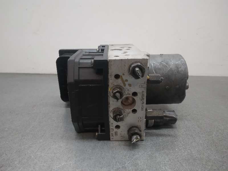 Recambio de abs para toyota corolla verso (r1) 2.0 turbodiesel cat referencia OEM IAM 445400F010 0265225284 