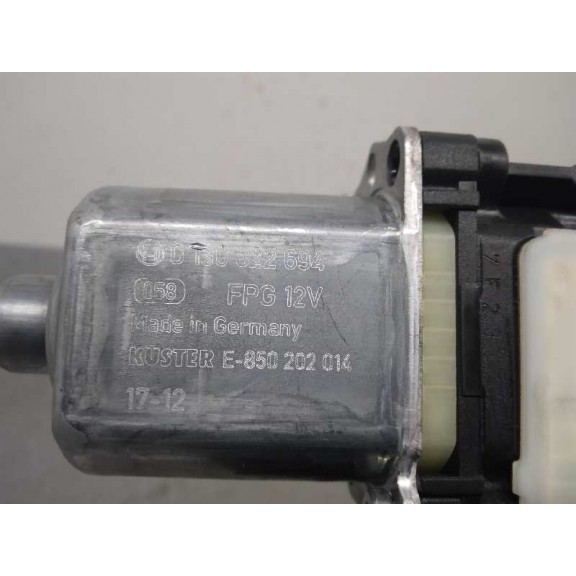 Recambio de motor elevalunas trasero derecho para seat arona fr referencia OEM IAM 5Q0959812 0130822694 