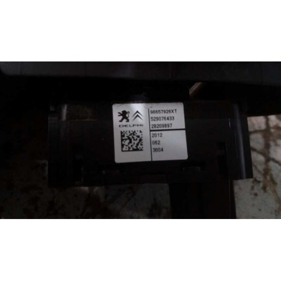 Recambio de mando elevalunas trasero izquierdo para citroën c4 lim. collection referencia OEM IAM 96657926XT  4 PIN