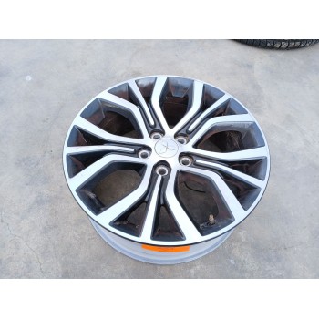 LLANTA TRASERA DERECHA 4250D659 x1