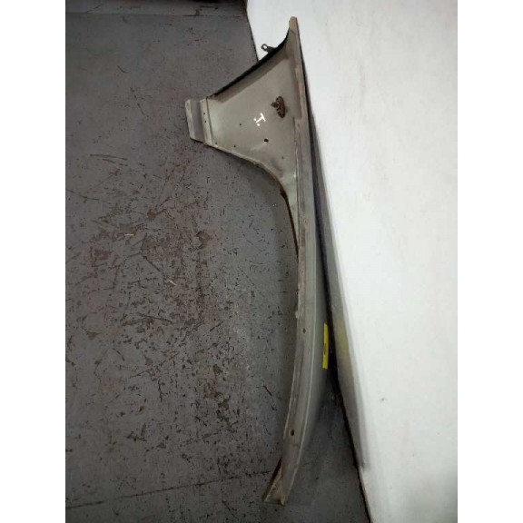 Recambio de aleta delantera izquierda para ssangyong korando 2.3 tdi referencia OEM IAM   