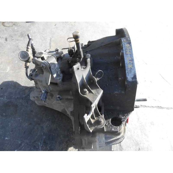Recambio de caja cambios para renault megane ii berlina 3p confort authentique referencia OEM IAM ND0001  
