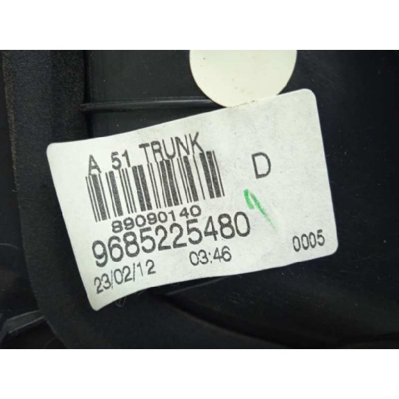 Recambio de piloto trasero derecho interior para citroën c3 tonic referencia OEM IAM 9685225480 89090140 CATADIOPTRICO