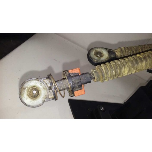 Recambio de palanca cambio para renault captur luxe referencia OEM IAM 13174  