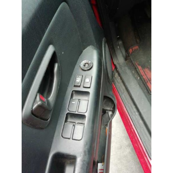 Recambio de mando elevalunas delantero izquierdo para kia soul 1.6 crdi cat referencia OEM IAM 4864901210  