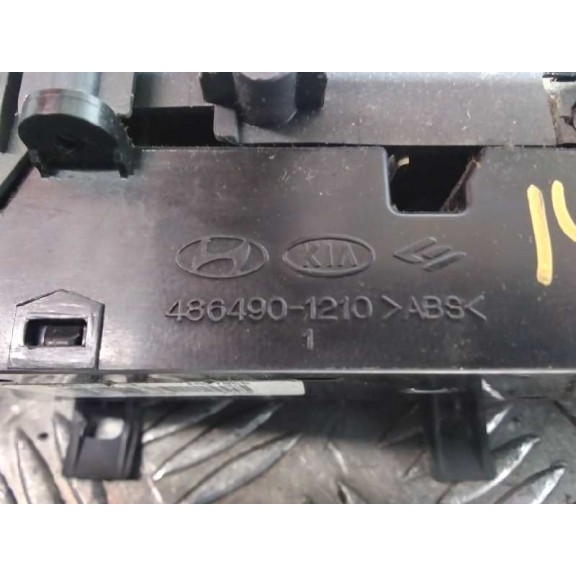 Recambio de mando elevalunas delantero izquierdo para kia soul 1.6 crdi cat referencia OEM IAM 4864901210  