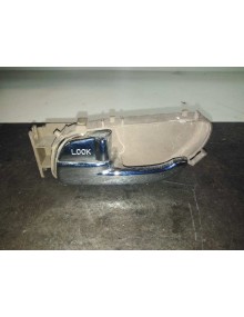 Recambio de maneta interior delantera izquierda para ssangyong rodius xdi premium referencia OEM IAM   