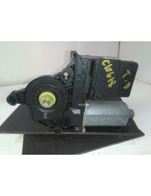 Recambio de motor elevalunas trasero derecho para volkswagen golf iv berlina (1j1) advance referencia OEM IAM   