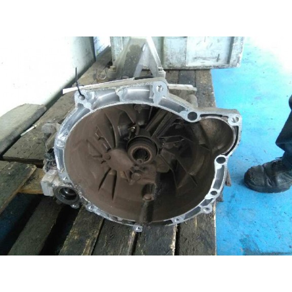Recambio de caja cambios para ford focus berlina (cak) ambiente referencia OEM IAM XS4R7002FC B 151.000KM