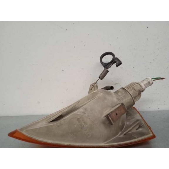 Recambio de piloto delantero derecho para volkswagen passat berlina (3b2) 1.8 referencia OEM IAM 3B0953042 AMBAR 