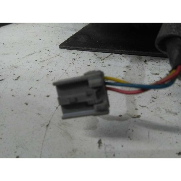 Recambio de retrovisor izquierdo para nissan almera tino (v10m) básico referencia OEM IAM  VERDE 3 CABLES