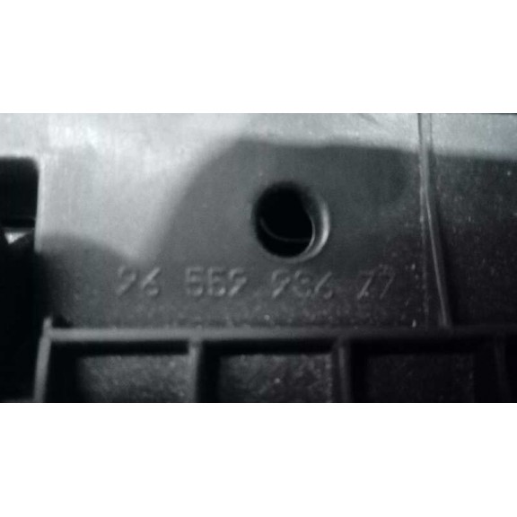 Recambio de guantera para peugeot 308 active referencia OEM IAM 9655993677  NEGRO